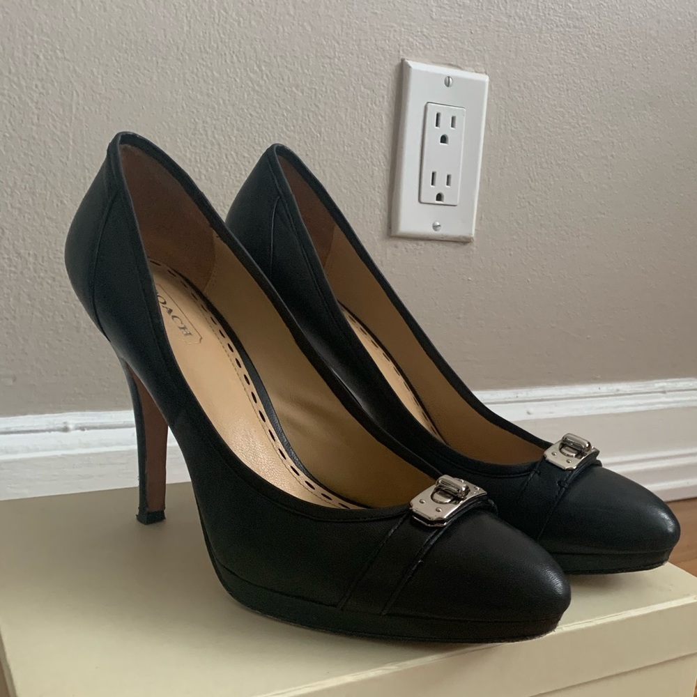 Coach Heels - Picture 2 of 6